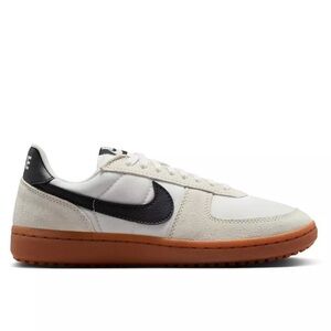 New! Nike Field General Sneakers - women’s size 7.5